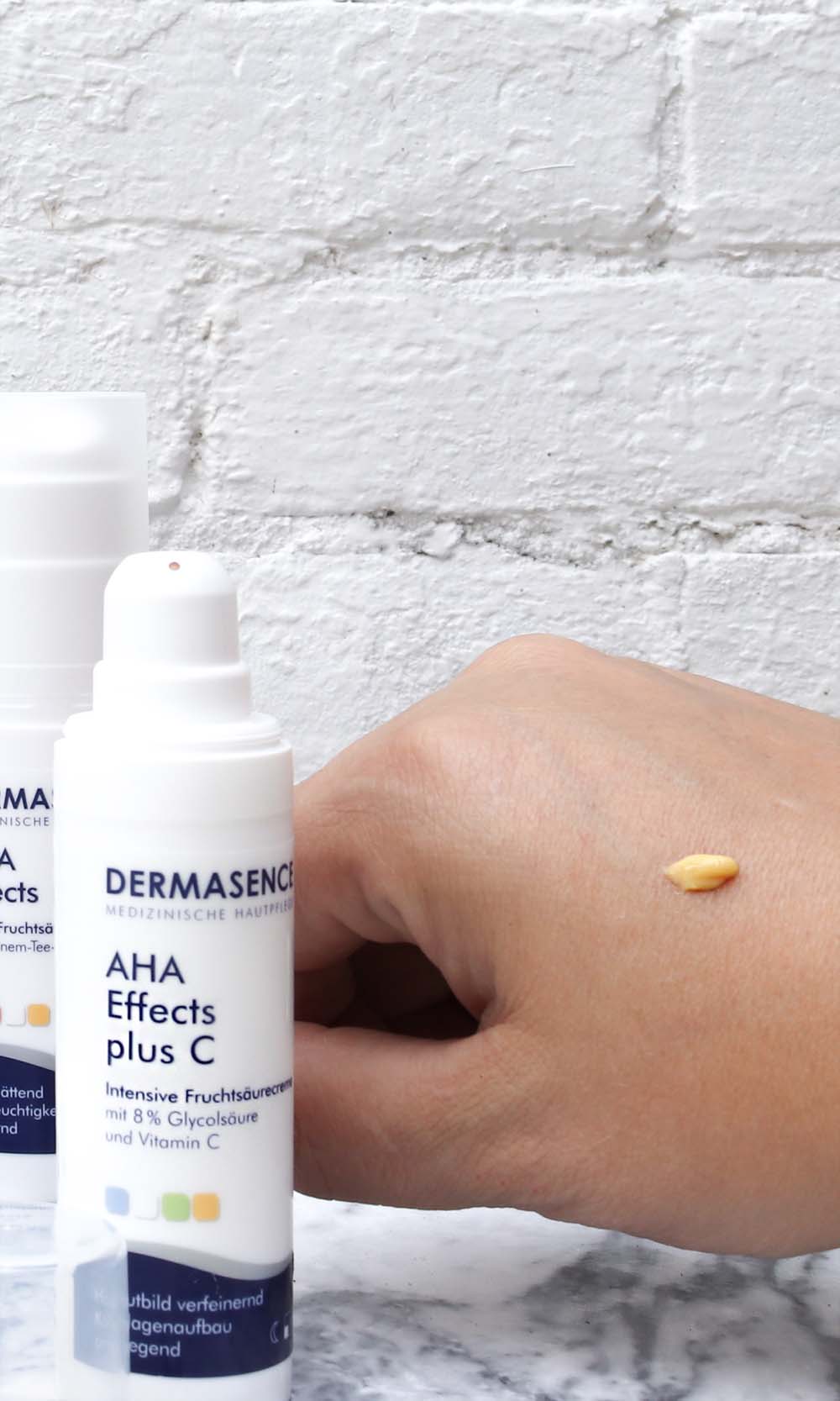 dermasence AHA effects mild fruit acid cream
