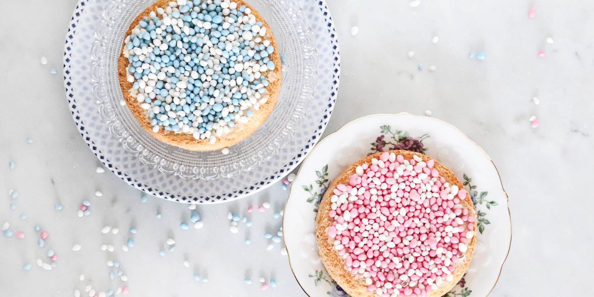 waarom eten we beschuit met muisjes bij een geboorte?