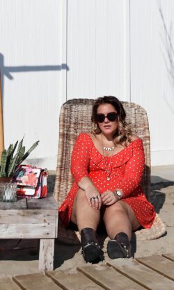 preggo in polkadots